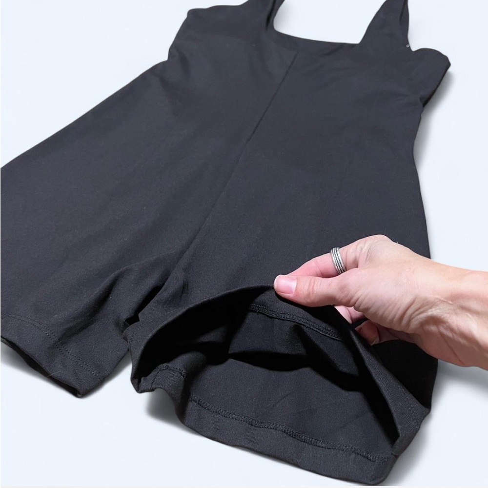 NWT Automet Women's Black Sleeveless Bodysuit/Workout Romper Size M - Picture 6 of 9